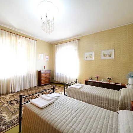 Villa Debora Gasthof *